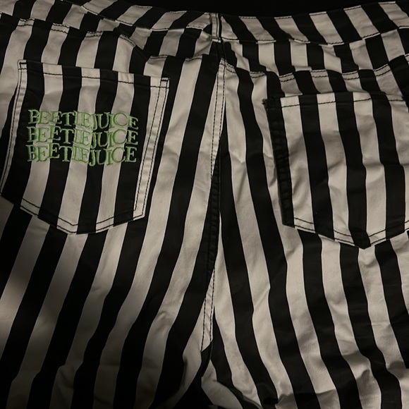 Beetlejuice shorts - Picture 4 of 4